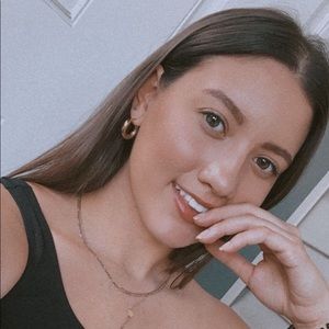 Meet your Posher, Gabriella